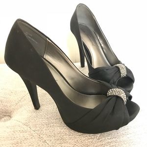 Lulu Townsend Opened Toe Heels